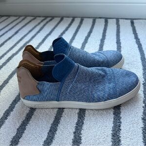 Adidas Pharrell Williams Blue Slip-On 10.5 Sneaker